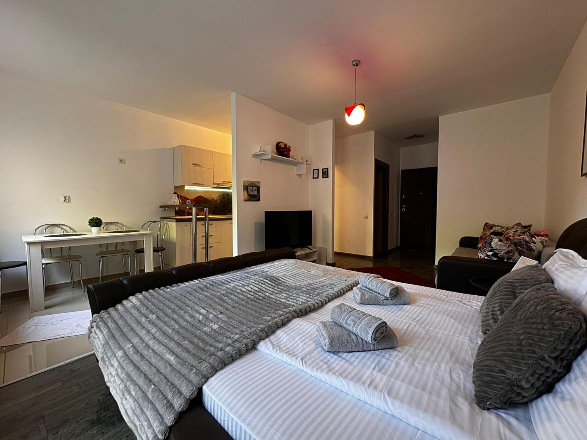Inisteresidence Брашов Экстерьер фото