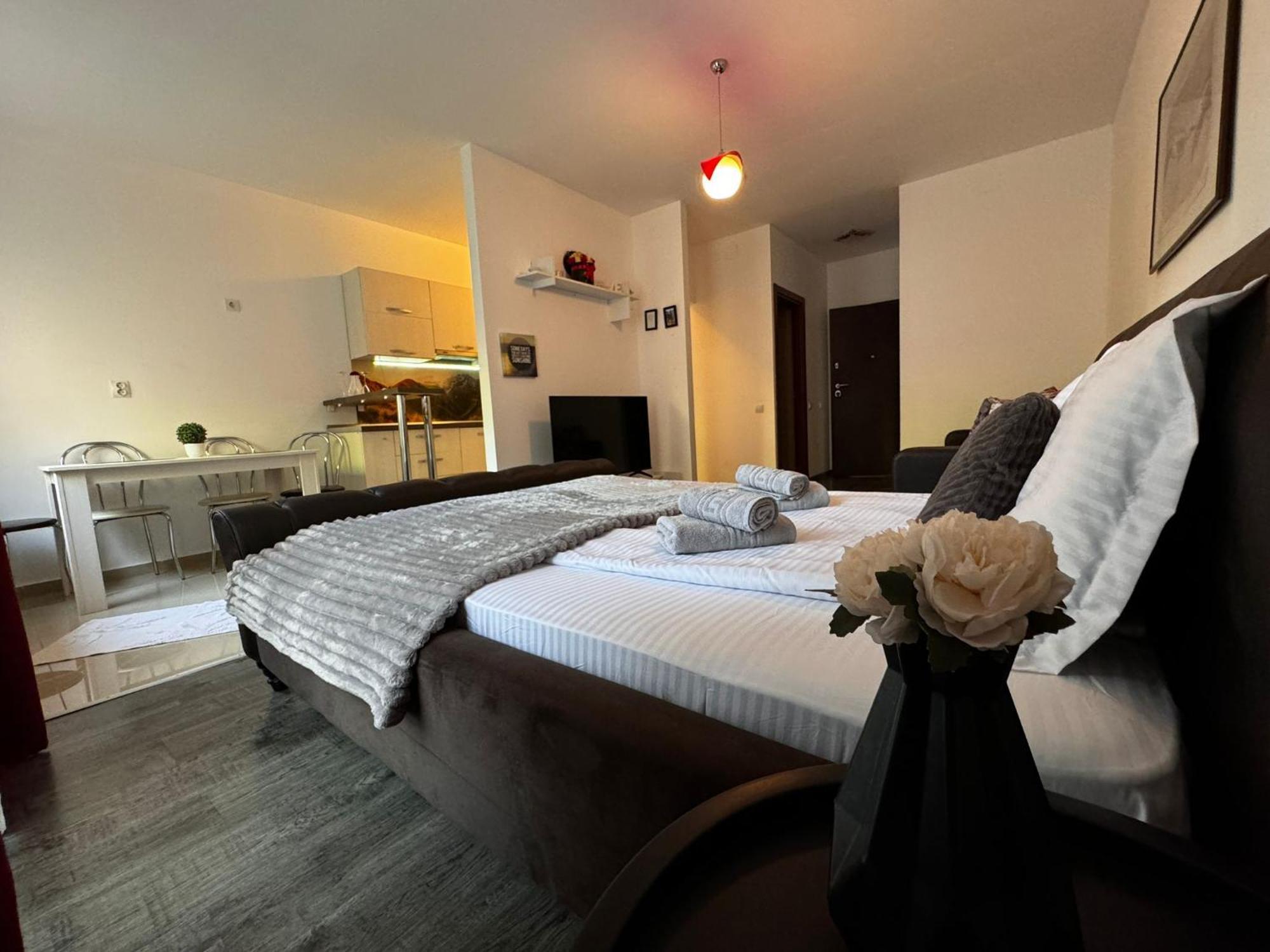 Inisteresidence Брашов Экстерьер фото